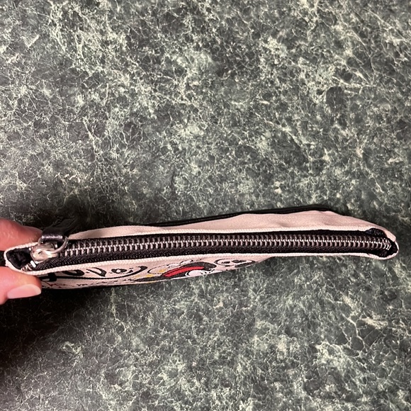 Disney Mickey and Minnie Mouse Make up bag from Disney Store - Picture 5 of 11